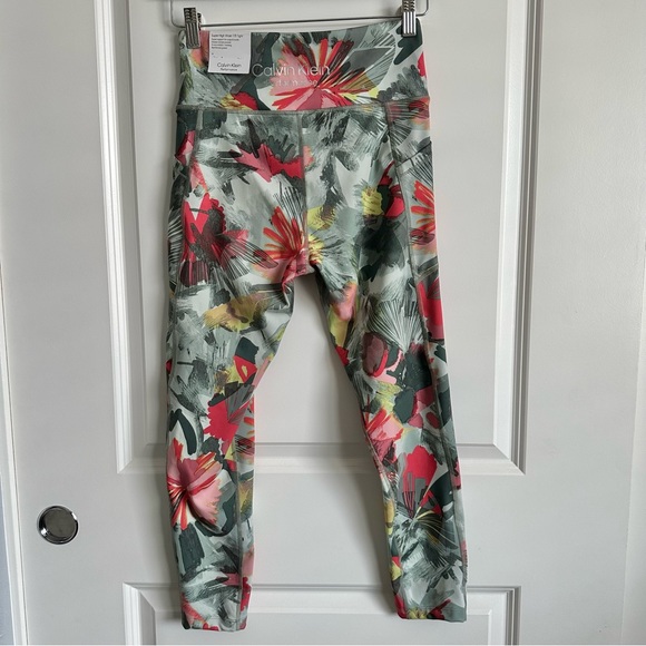Calvin Klein Performance Floral Print Leggings - Picture 8 of 12